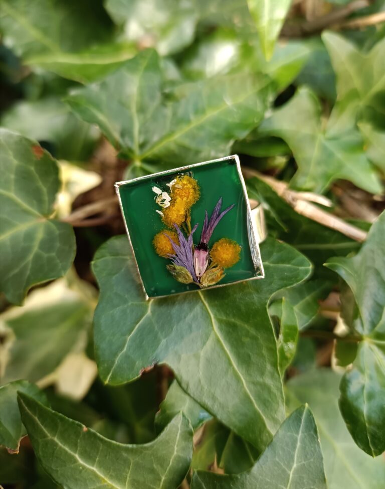 Bague composition florale