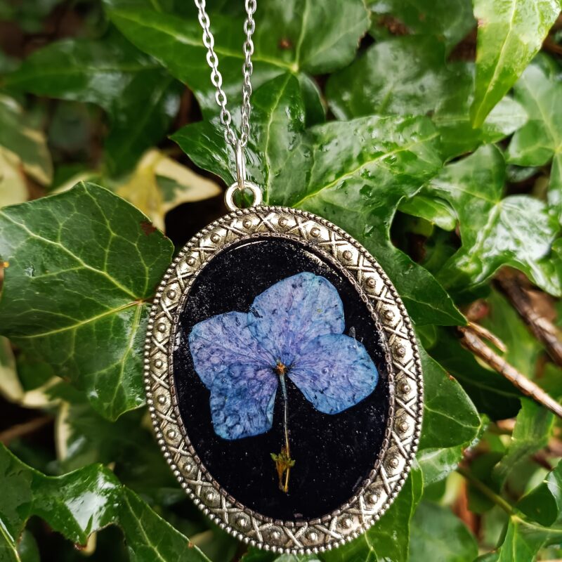 Collier Hortensia