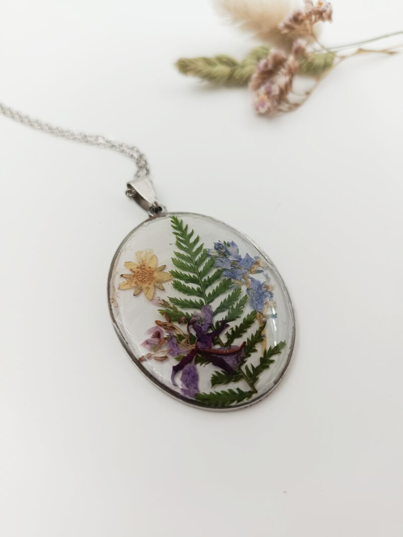 Collier composition florale