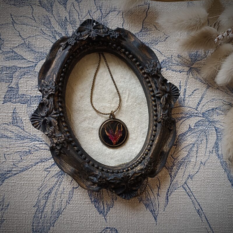 Collier vintage Fuchsia