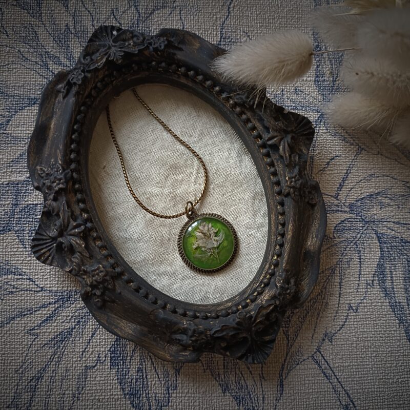 Collier vintage Polygale